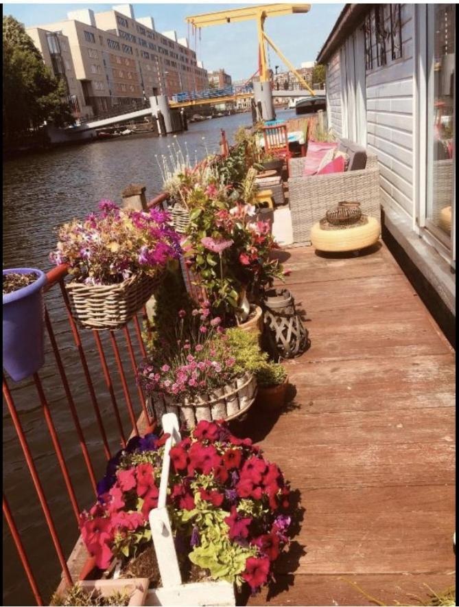 Anna's Houseboat * Ámsterdam